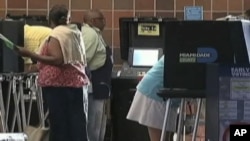 Early voting in Florida is underway as voters must choose between three major candidates for US Senate