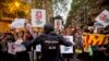 Spanyol Tangkap Pejabat Pemerintah Catalonia Sebelum Referendum