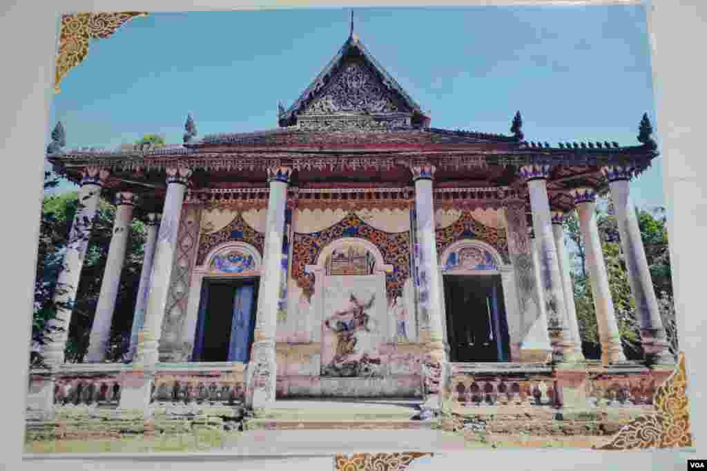 រូបថតមួយនៅក្នុងកម្មវិធីពិព័រណ៍រូបថត «អគារបេតិកភណ្ឌដែលត្រូវគេមើលរំលង» នៅ The Factory Phnom Penh ក្នុងក្រុងភ្នំពេញ និងធ្វើឡើងពីថ្ងៃទី១០ ដល់ថ្ងៃទី១២ ខែសីហា ឆ្នាំ ២០១៩។ (ណឹម សុភ័ក្រ្តបញ្ញា/VOA) 