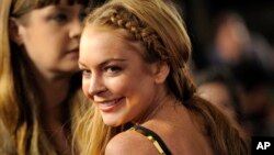 La problemática actriz Lindsay Lohan durante la premiere de "Scary Movie V".