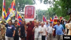 Tibetans in Delhi Protest Outside Chinese Embassy 