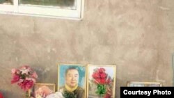 Tibetan Man Burns Himself To Death In Front Of Makeshift Alter