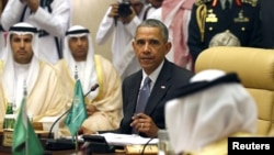 Rais wa Marekani Barack Obama akishirikikatika mkutano wa Gulf Cooperation Council (GCC) mjini Riyadh, Saudi Arabia April 21, 2016.