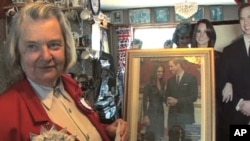 In a quiet suburb of London, Margaret Tyler has pretty much every piece of Royal memorabilia ever produced - more than 10,000 pieces in all.