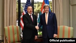 Ilham Əliyev və Con Kerri