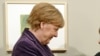 Une survivante de l'Holocauste salue la politique "héroïque" de Merkel