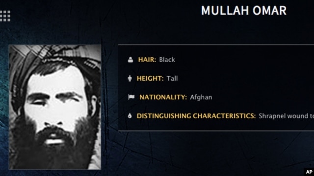 Imágen divulgada por el FBI de mulá Omar.