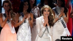 Miss Venezuela Gabriela Isler se convirtió en la nueva Miss Universo, en más reciente concurso realizado en Rusia.