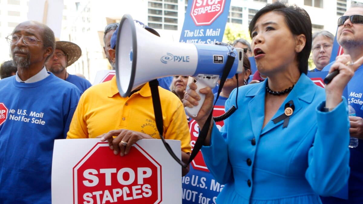 APWU Receives Recognition from Minority House Leader Nancy Pelosi and  Congresswoman Judy Chu