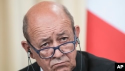 Wezîrê Derve yê Frensa Jean-Yves Le Drian 