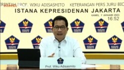 Juru Bicara Satgas Penanganan Covid-19 Prof Wiku Adisasmito dalam telekonferensi pers di Istana Kepresidenan , Jakarta, Kamis (7/1) menyebut rekor tertinggi kasus harian Covid-19 Akibat Liburan Panjang (Foto:VOA)