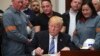 Trump firma la imposición de aranceles al acero y el aluminio