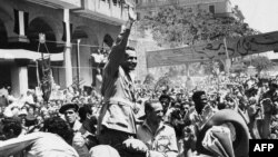 Le président Gamal Abdel Nasser, au Caire, le 18 juin 1956. (AP Photo, archives)