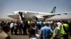 伊朗首架航班 抵達也門首都薩那