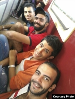 The guys on the train across Macedonia as governments rush to get refugees in and out, afraid their neighbors will close their borders. Sept. 2015. (VOA/Courtesy)