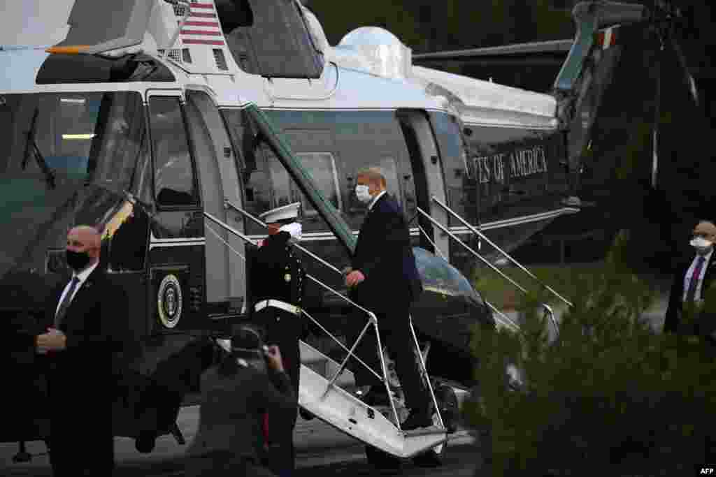 صدر ٹرمپ بذریعہ ہیلی کاپٹر اسپتال سے وائٹ ہاؤس کے لیے روانہ ہوئے۔