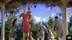 Carrie Underwood bermain sebagai Maria von Trapp dalam versi televisi 'The Sound of Music' di NBC, 2014.