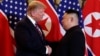 Trump y Kim se estrechan la mano y esperan que cumbre sea "exitosa"