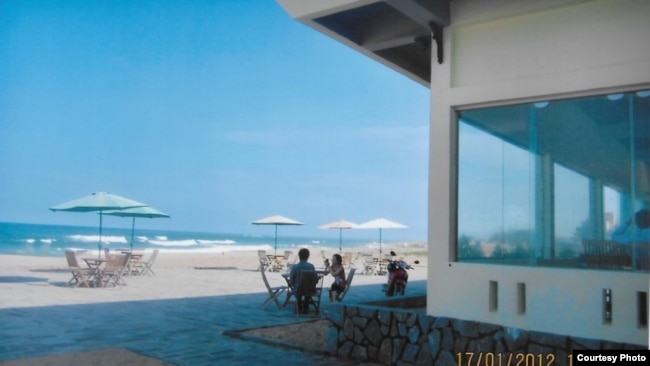 Nha hàng bờ biển của khách sạn Long Beach mà ông Trịnh Vĩnh Bình đầu tư ở Phú Yên.
