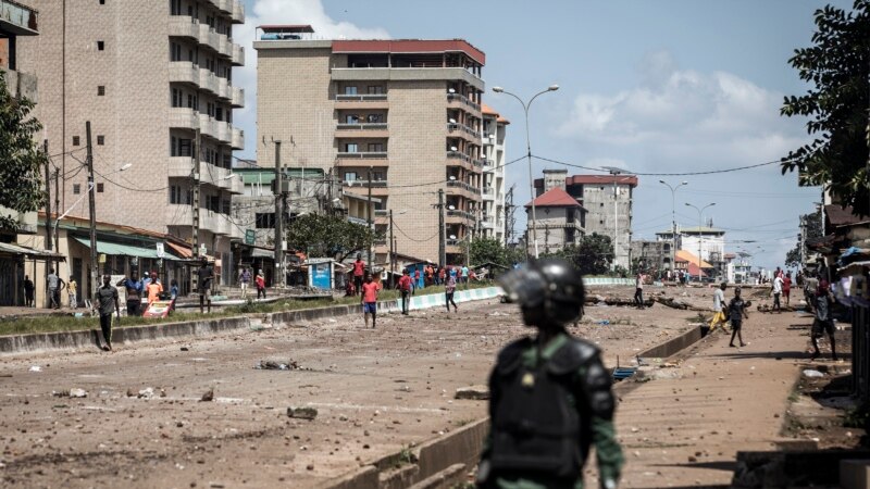 Un manifestation contre la hausse du prix du carburant fait un mort à Conakry