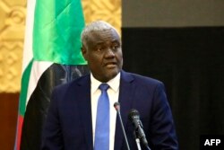 Chairperson of the African Union Commission Moussa Faki Mahamat attends the inking of a peace deal between the government of the Central African Republic and 14 armed groups in Khartoum, Feb. 5, 2019.