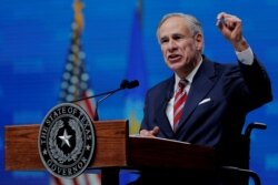 Le gouverneur du Texas Greg Abbott lors d'une convention à Dallas, au Texas, aux États-Unis, le 4 mai 2018.