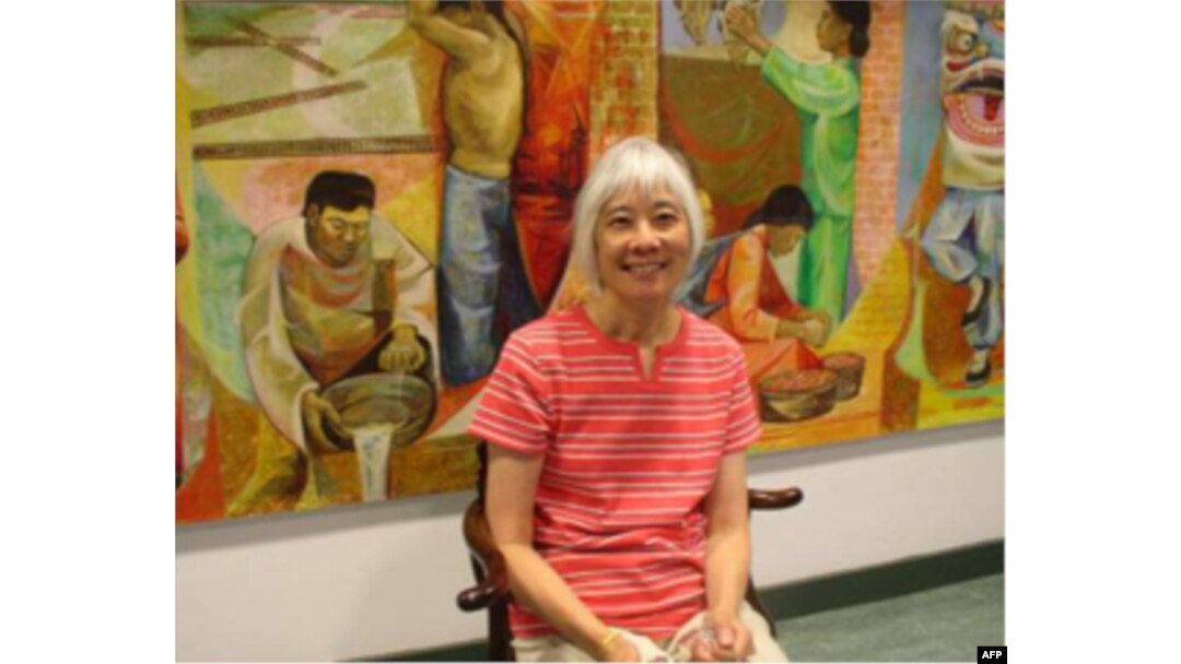 圣他克鲁兹加州大学荣誉退休教授杨碧方