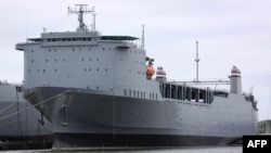 Navio cargueiro americano MV Cape Ray no porto de Portsmouth, no Estado da Virgínia