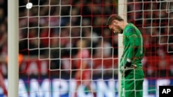 Manchester United's goalkeeper David de Gea, thinking, at Germany Soccer Champions League