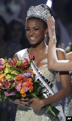 Angolana Leila Lopes é Miss Universo 2011 (c/ fotos)