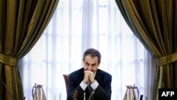 Прем’єр-міністр Іспанії розпустив парламент
