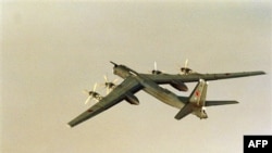 Российский дальний бомбардировщик Ту-95