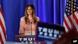 Melania Trump, l'épouse du candidat républicain à la présidentielle, en campagne pour son mari, Berwyn, Pennsylvania, 3 novembre 2015.