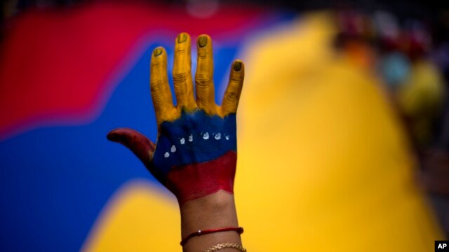 Los ingresos petroleros de Venezuela representan alrededor del 95% de los ingresos totales por concepto de exportación.