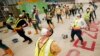 Kerusuhan Dorong Singapura Kaji Kebijakan Pekerja Asing