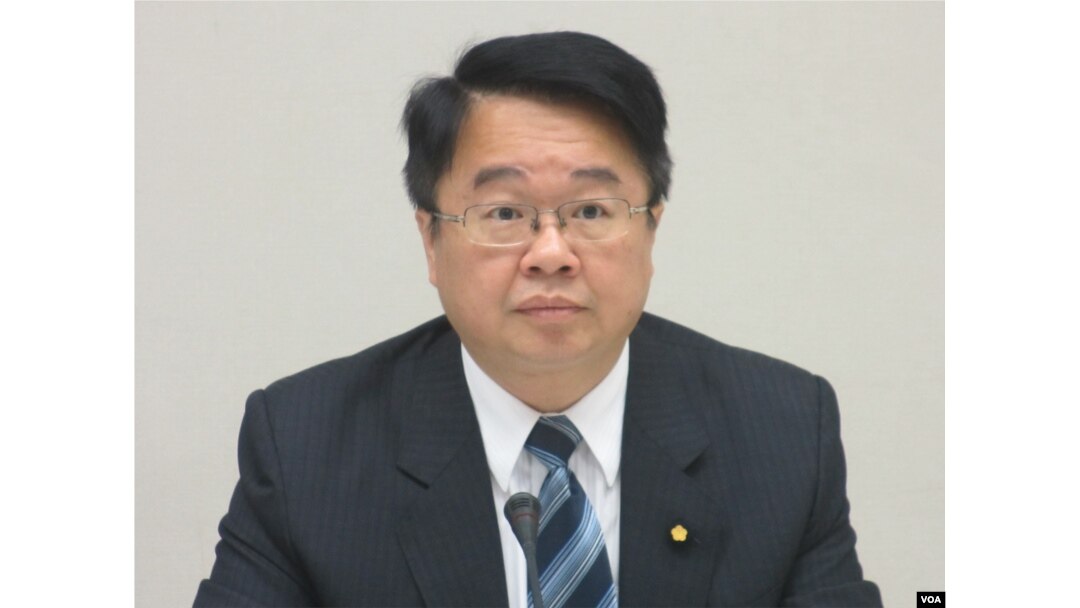 台湾执政党民进党立委吴秉叡(美国之音张永泰拍摄)