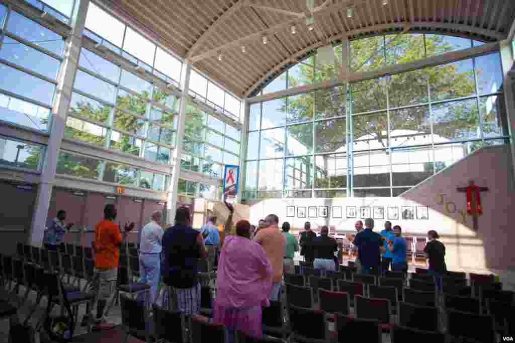 The MCC is a denomination that was formed in the 1960s, back when most churches rejected homosexuality. It still focuses its outreach on LGBT people. (Alison Klein/VOA)