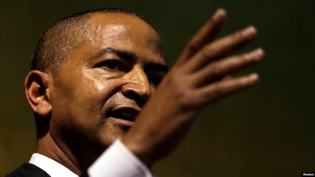 Moise Katumbi, chef de l'opposition congolaise, s'exprime lors d'un forum de trois jours, près de Johannesburg, en Afrique du Sud, le 12 mars 2018.