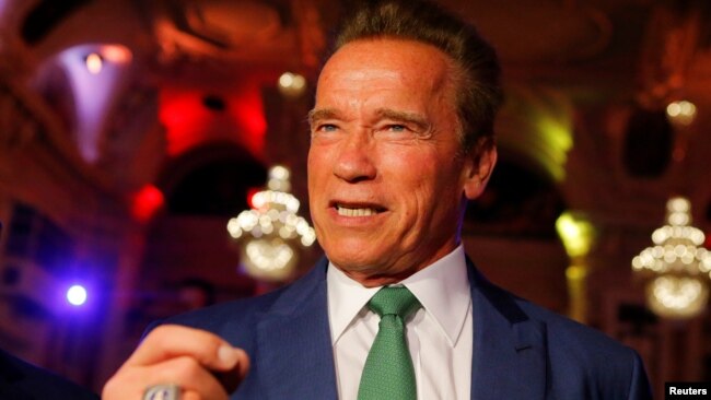  Ông Arnold Schwarzenegger.