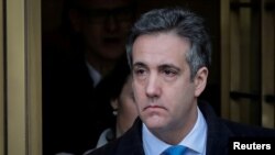 Michael Cohen, ex abogado personal del presidente de los Estados Unidos Donald Trump, fue condenado en diciembre a tres años de prisión.