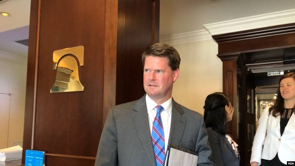 美國國防部助理部長薛瑞福(Randy Schriver) 2019年6月26日到傳統基金會發表演講(美國之音黎堡)