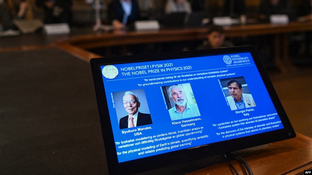 Hình ảnh ba nhà khoa học đoạt giải Nobel Vật lý 2021 (từ trái qua): Syukuro Manabe, Klaus Hasselmann và Giorgio Parisi.