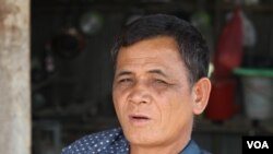 An Ruon, one of the land disputers, said the late Tuy Sros was beaten to unconsciousness by the military police, Banteay Meanchey, Cambodia, January 20, 2020. (Sun Narin/VOA Khmer)