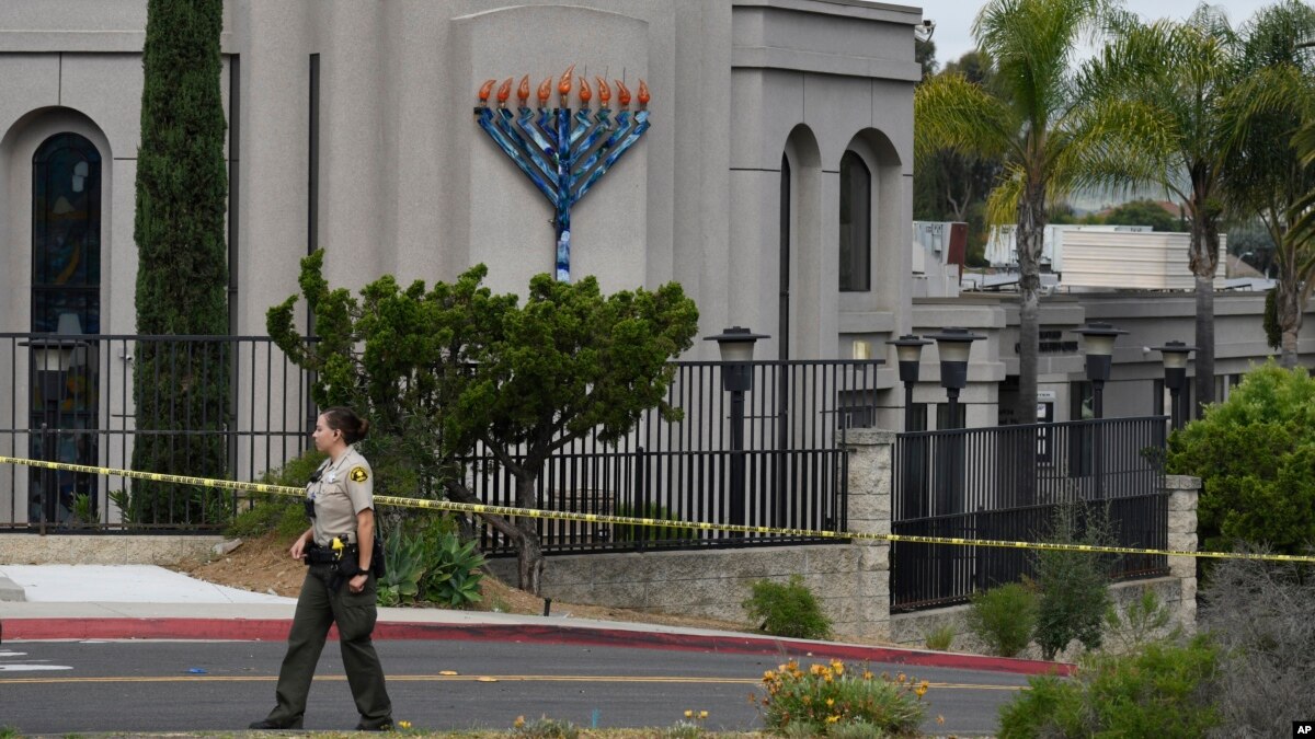 Senjata Macet, Pelaku Serangan di Sinagoga Larikan Diri setelah Tewaskan 1 Orang