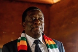 Le président du Zimbabwe Emmerson Mnangagwa