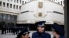 Интерфакс: Крымские правительственные здания захвачены неизвестными