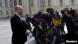 Czech Prime Minister Bohuslav Sobotka speaks to journalists at Prague Castle in Prague, Czech Republic, May 4, 2017. 