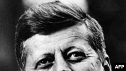 Tổng thống thứ 35 của Hoa Kỳ John F. Kennedy