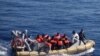 Hải quân Ý chặn bắt hơn 5000 di dân ngoài khơi Sicily