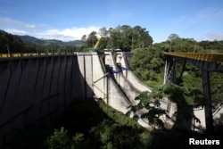 La vista general muestra la represa hidroeléctrica Cachi en Costa Rica el 4 de agosto de 2021. REUTERS / Mayela Lopez